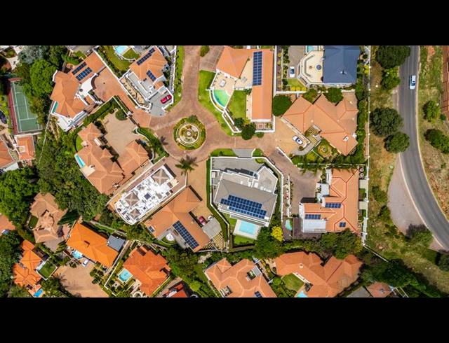 4 BEDROOM HOUSE FOR SALE IN WATERKLOOF RIDGE